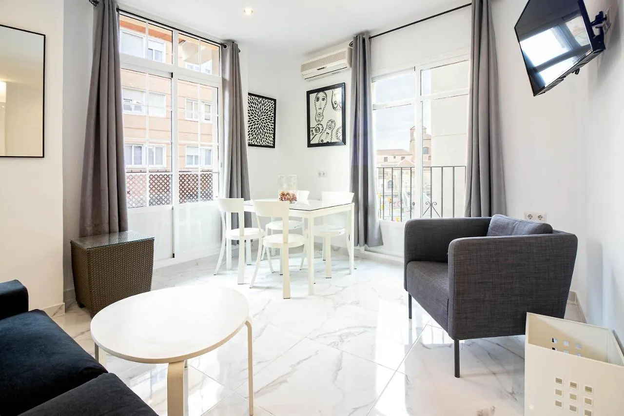 Arriola Apartamento Con Terraza By Bossh! Apartments Malaga