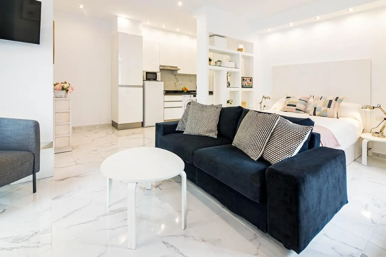 Arriola Apartamento Con Terraza By Bossh! Apartments Malaga